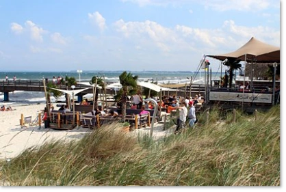 Beachclub an der Ostsee bei Scharbeutz: Location für Firmenevents in lockerer Atmosphäre